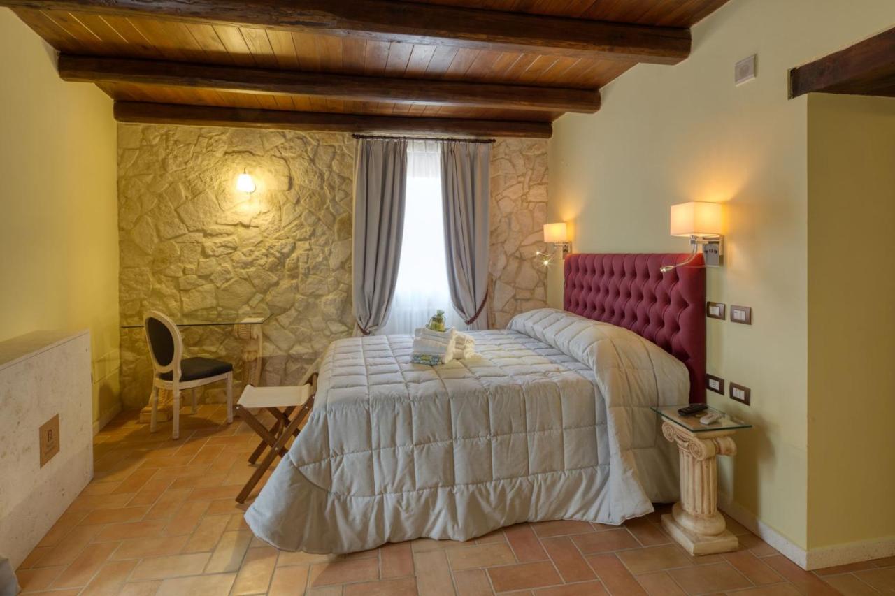 Borgo Incantato Spoleto Pompagnano Exterior foto